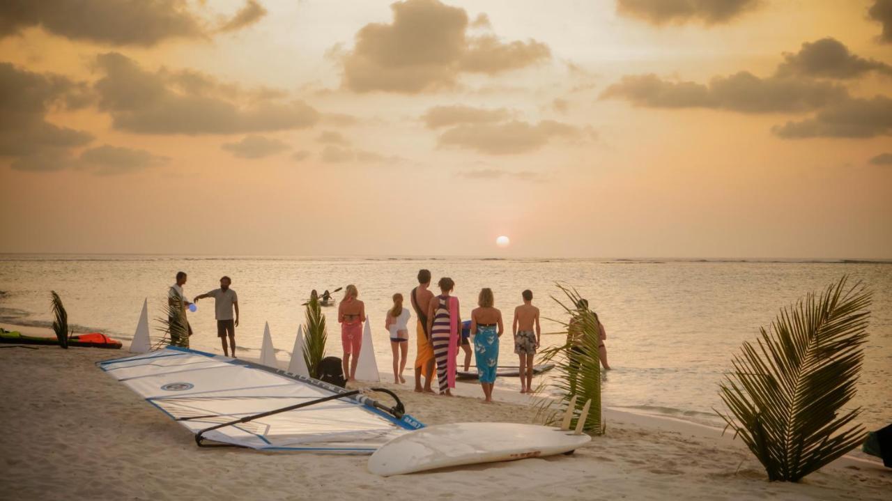ホテル Escapism Maldives Feridhoo エクステリア 写真